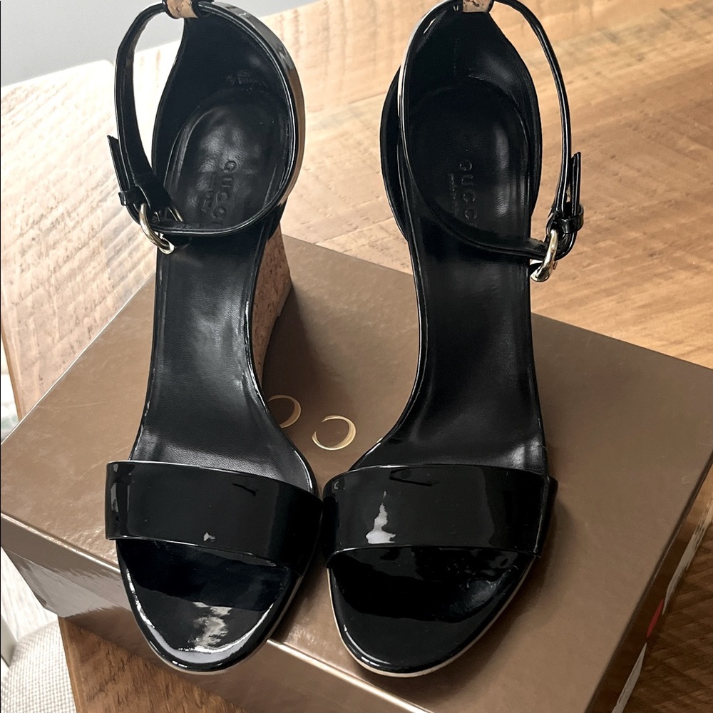 Gucci Black Patent Leather Heels